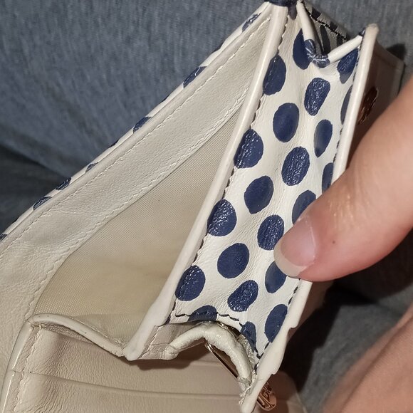 Christian Dior Cream & Blue Dot Leather Bi-Fold Small Wallet with letters charm - Picture 6 of 16